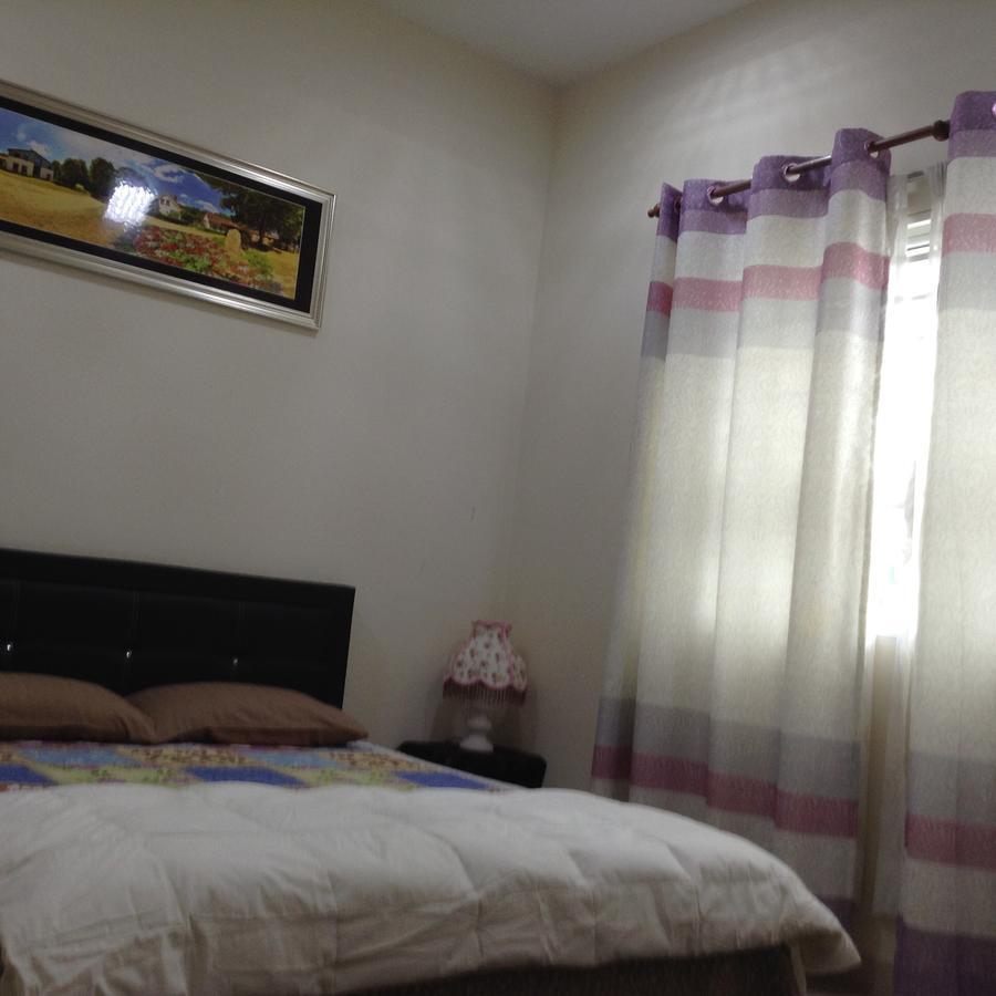 Kenanga Homestay Nilai Exterior foto